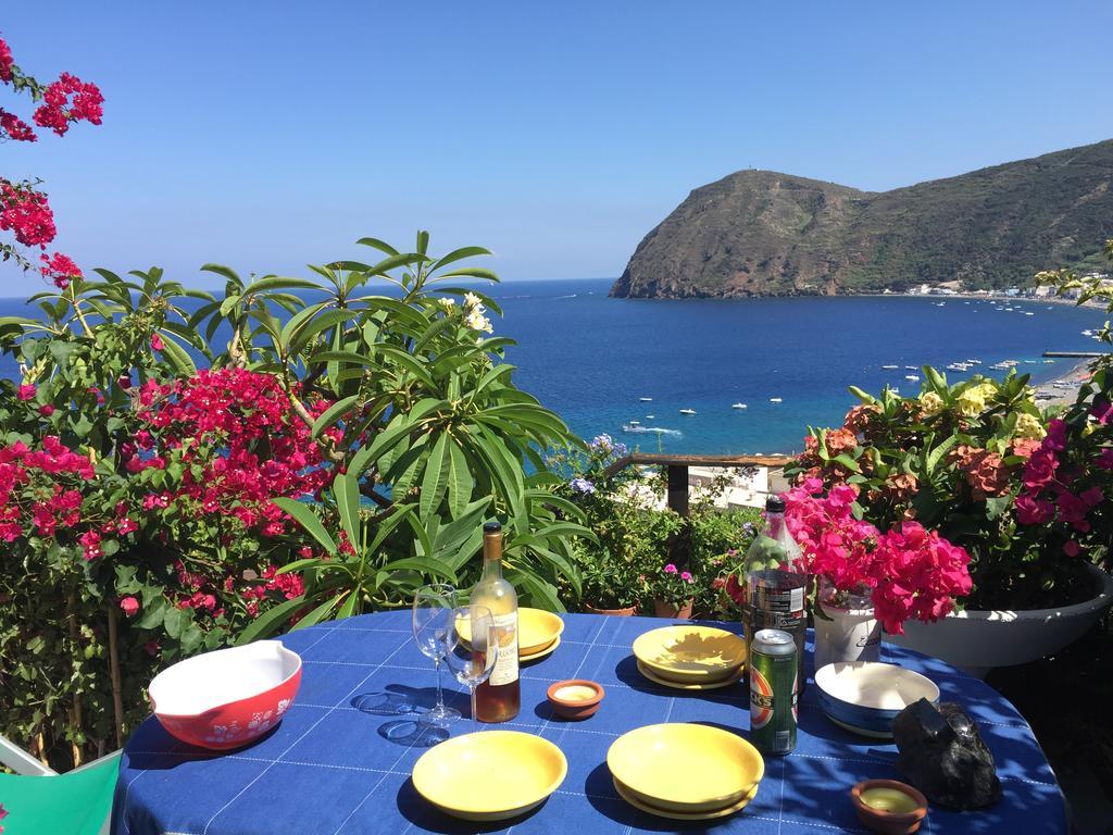 Villa Vista Mare Mela Липари Экстерьер фото