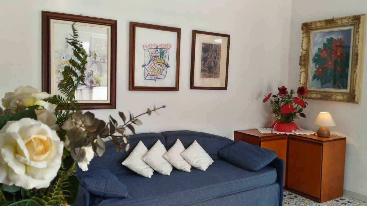 Villa Vista Mare Mela Липари Экстерьер фото