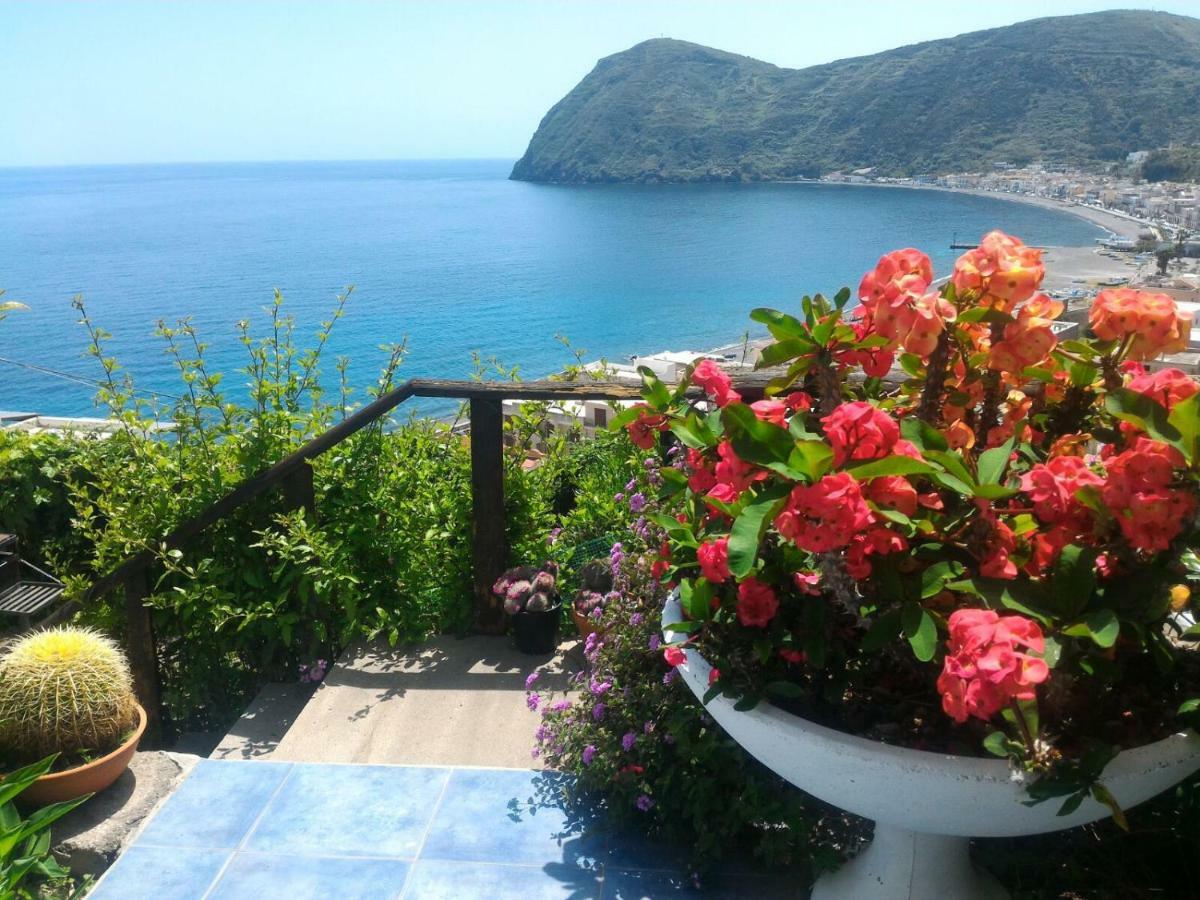 Villa Vista Mare Mela Липари Экстерьер фото